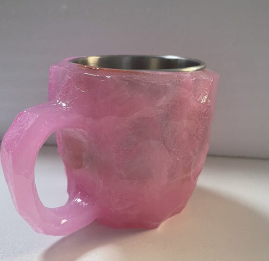 400ml Resin Mineral Crystal Coffee Mugs With Handles Elegant Fake Mineral Crystal Cup For Workplace Home Decor Christmas Gift Kitchen Gadgets $17.50 Dana Fashion Color: BZ013 Size: 10cm High style: Flat mouthed inner liner Dana's Kitchen Overview: 1. Grea
