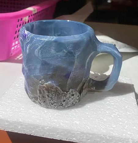400ml Resin Mineral Crystal Coffee Mugs With Handles Elegant Fake Mineral Crystal Cup For Workplace Home Decor Christmas Gift Kitchen Gadgets $17.50 Dana Fashion Color: BZ015 Size: 10cm High style: No inner liner Dana's Kitchen Overview: 1. Great Clarity: