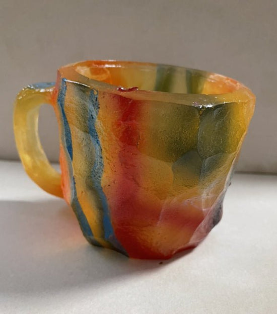 400ml Resin Mineral Crystal Coffee Mugs With Handles Elegant Fake Mineral Crystal Cup For Workplace Home Decor Christmas Gift Kitchen Gadgets $17.50 Dana Fashion Color: Volcano Red Size: 10cm High style: No inner liner Dana's Kitchen Overview: 1. Great Cl
