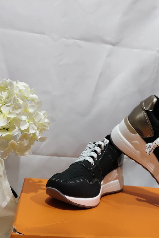 Burnt platform sneakers - DanaFashionstore