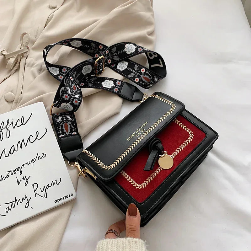 The New Fashion Hit Color Crossbody Small Square Bag - DanaFashionstore