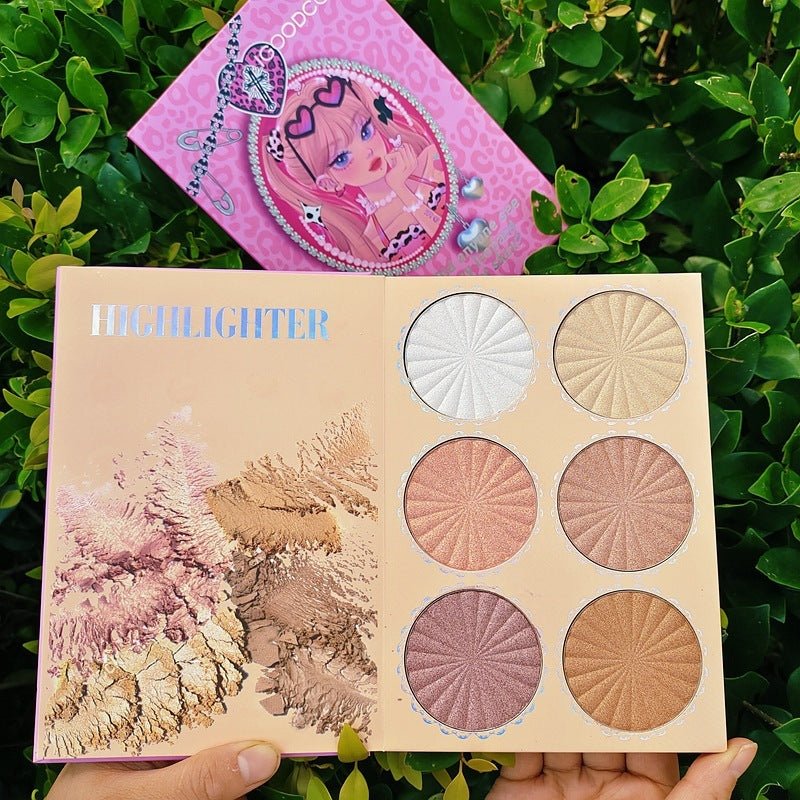 43 Color Eyeshadow Tray Pearl Matte Glitter $40.75 Dana Fashion Color: Pink makeup Product Details: Color: Pink Texture: pearlescent, matte Product name: 43 color eyeshadow tray Size: 18.5cm*13cm*2.7cm Package contents: Eyeshadow Palette X1