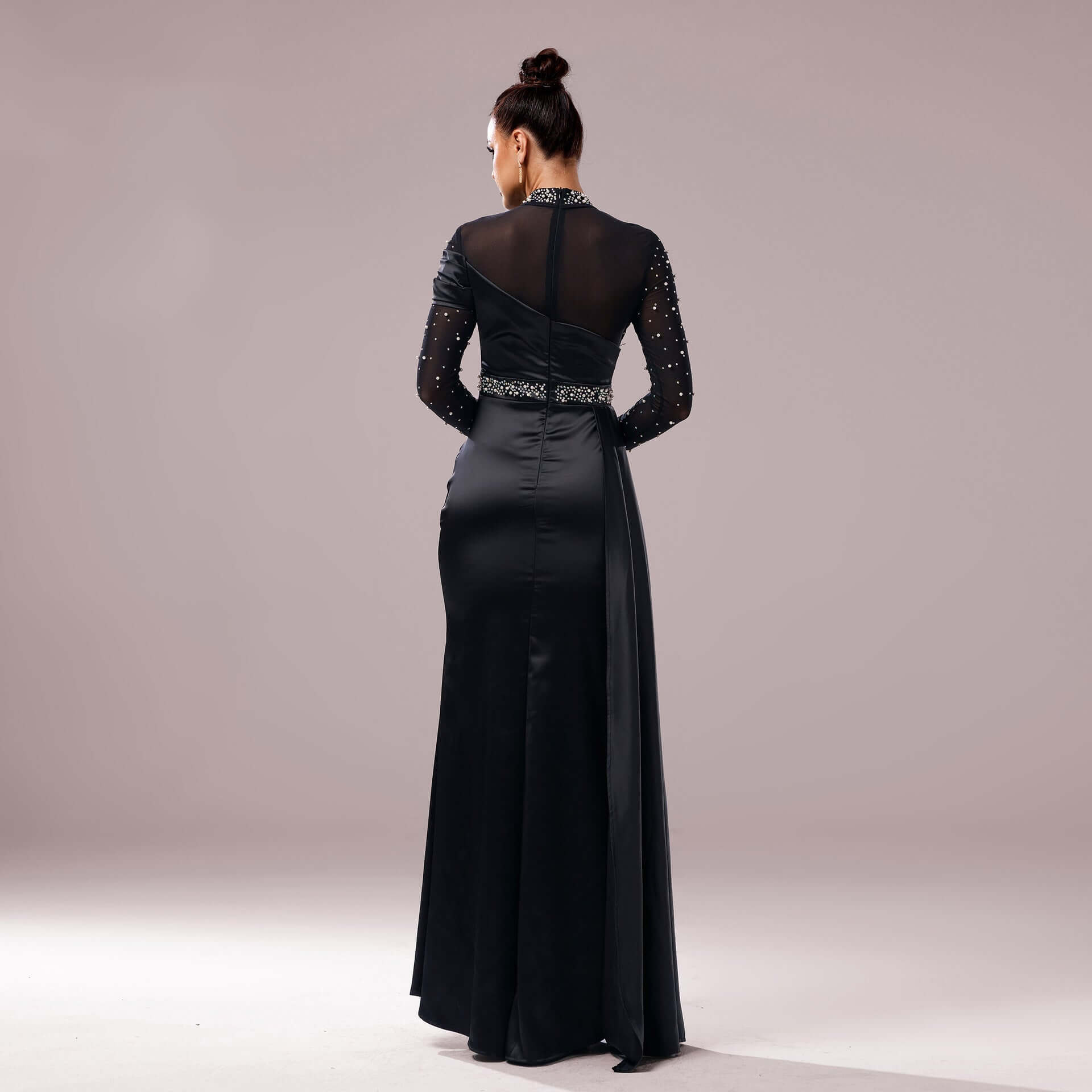 Long Sleeve Slim-fit Sheath Pearl Banquet Fishtail Evening Dress $129.99 Dana Fashion Color: Black Size: L Women's clothing Product information: Pattern: solid color Skirt type: hip skirt Color: Black Waist type: high waist Size: S,M,L,XL Style type: Eleg