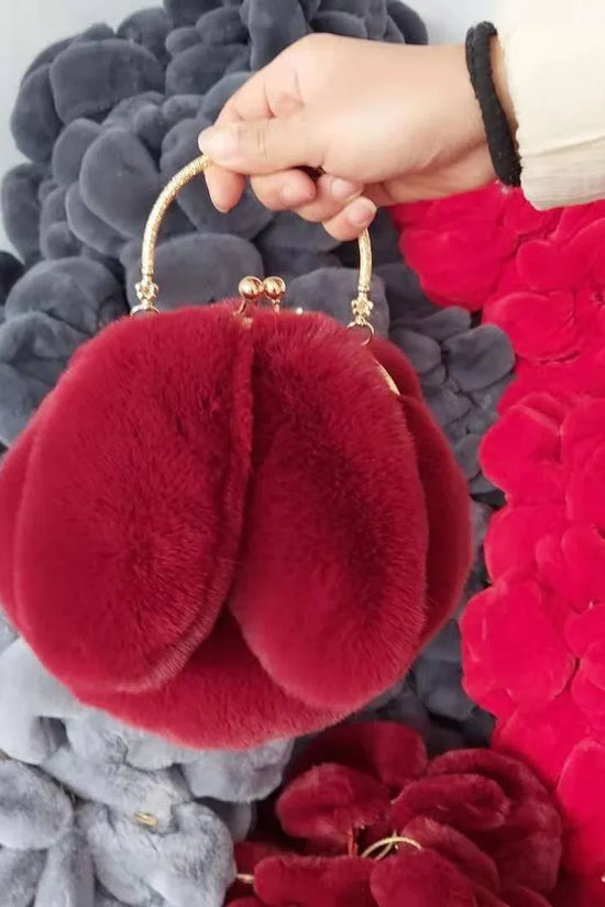 Fashion chain ear plush handbag - DanaFashionstore