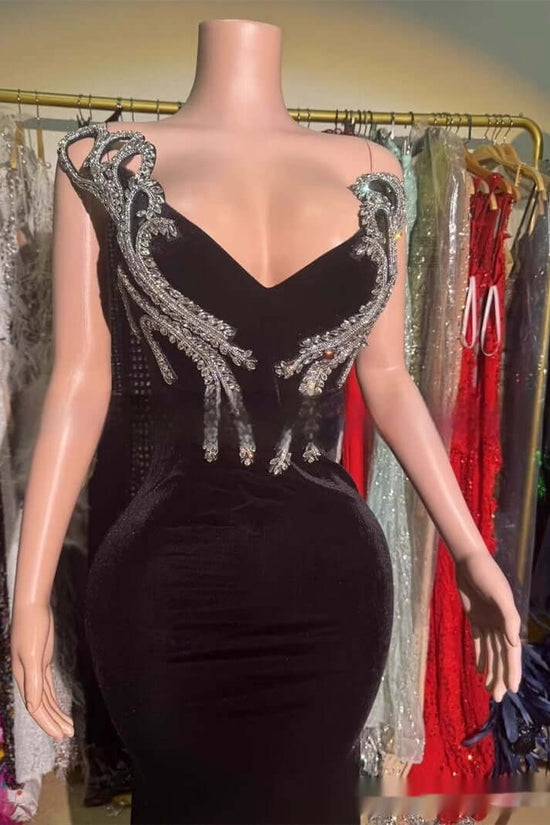 Black Bandeau Slim-fit Skinny Long And Ground Dress $276.55 Dana Fashion Color: Black Size: L Women's clothing Product information: Pattern: Character Skirt type: tight skirt Color: Black Waist Type: Mid waist Size: S,M,L Style type: temperament commute C