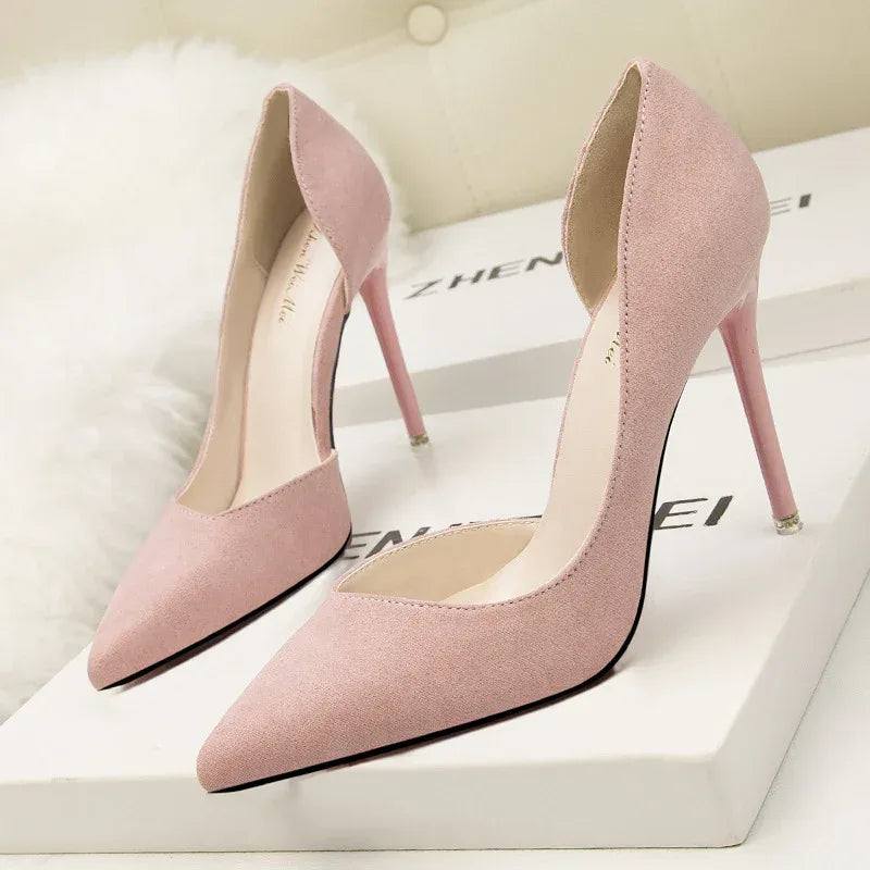Women's Low-cut Pointed-toe Side Hollow-out Shoes - DanaFashionstore