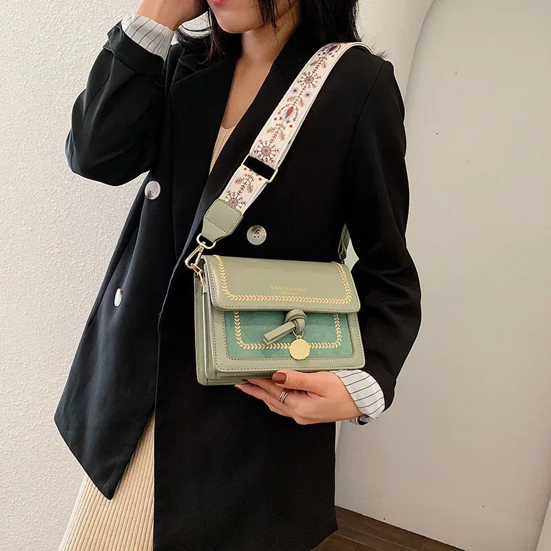 The New Fashion Hit Color Crossbody Small Square Bag - DanaFashionstore
