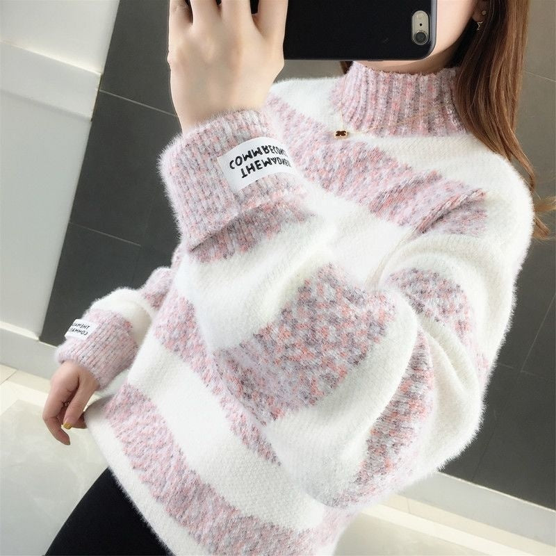 Laid-back, Snow-white Knitted Base-layer Top