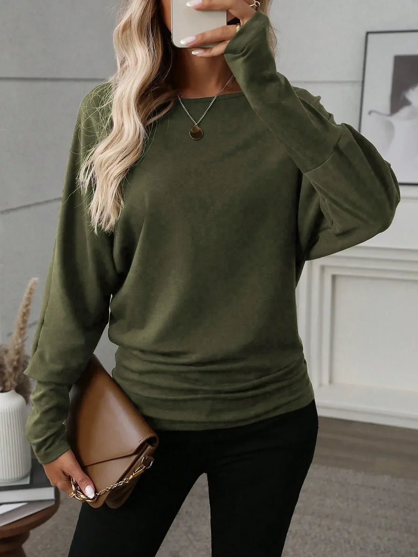 Women Solid Color Long Sleeve Minimalist Casual Top - DanaFashionstore