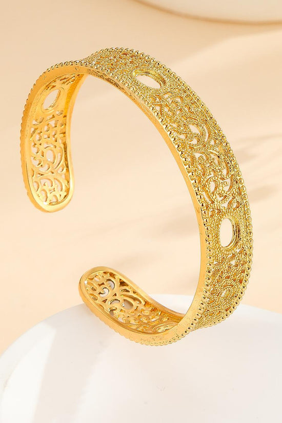 1pcs Luxury Style Gold Bracelet Hollowed Out Lace Flower Design Wedding Gold Jewelry