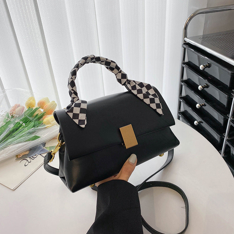 Simple Elegant Commuter Shoulder Handbag - Dana Fashion