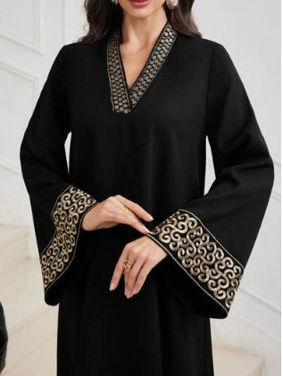 Embroidered Trim V-neck Light Luxury Dress