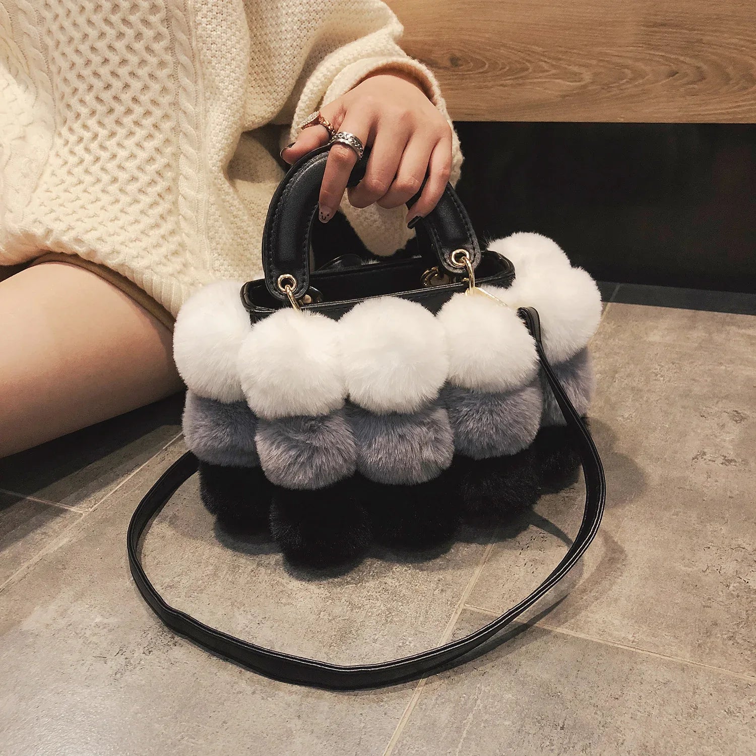 Plush Handbags Winter Plush Shoulder Bag Handbag Trend Messenger Bag - DanaFashionstore
