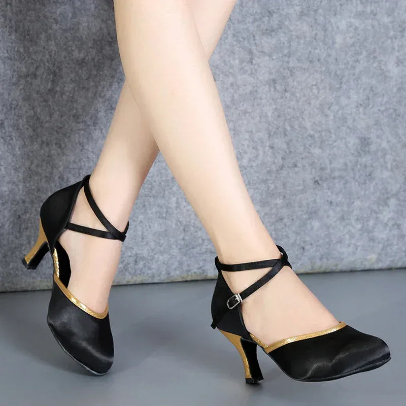 Hollow Breathable Summer Square Dance Shoes - DanaFashionstore