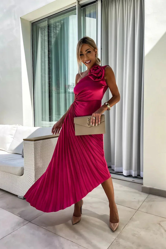 Ins Pleated One-shoulder Dress With Big Rose Flower Fashionable Sexy Evening Party Club Asymmetrical Dress - DanaFashionstore