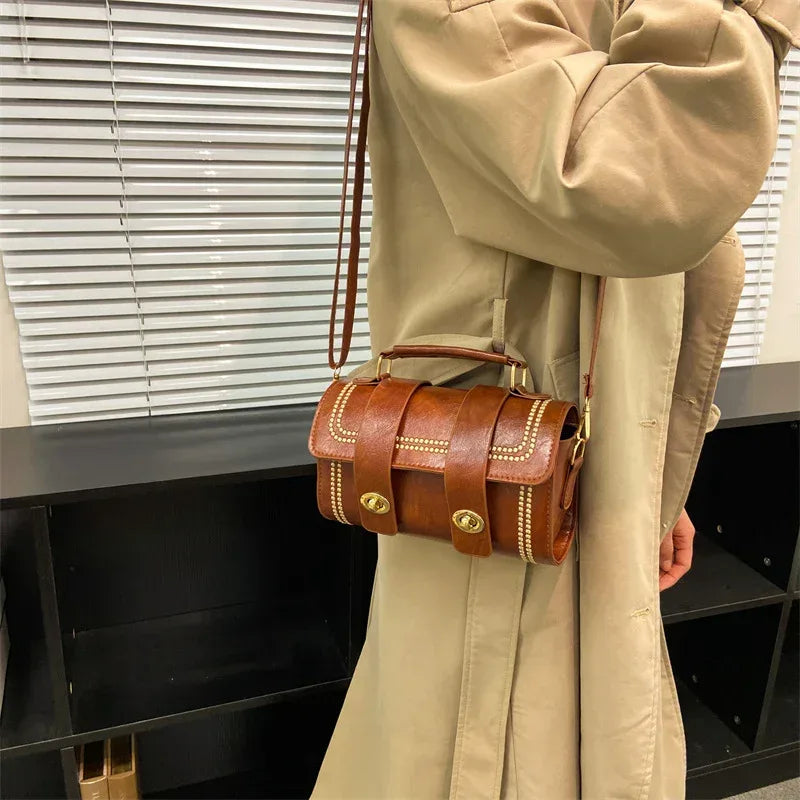 Versatile Fashion Portable Messenger Bag - DanaFashionstore