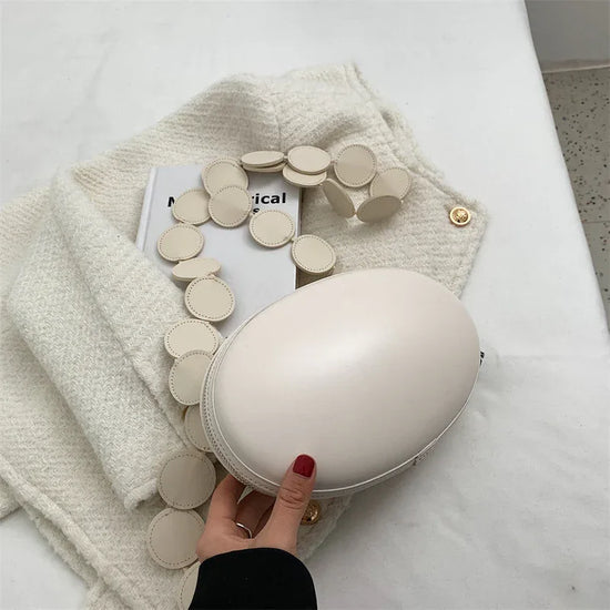 Versatile Messenger Bag High-end Niche Fashion Single Shoulder Beanie - DanaFashionstore