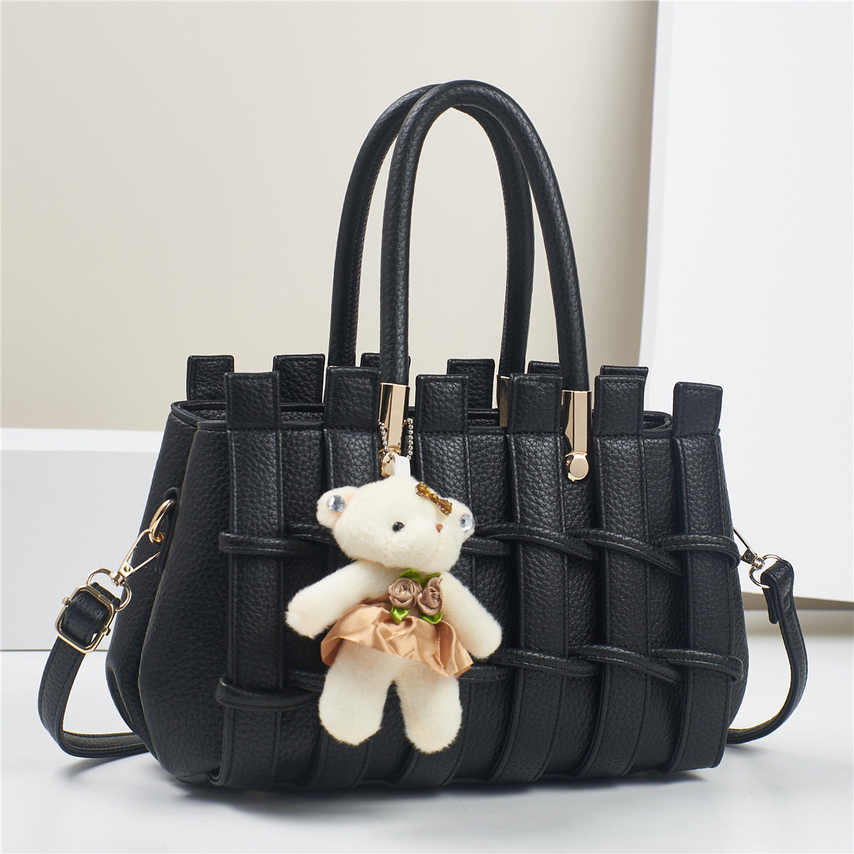 New Anti-scratch Women's Bag Fashion Hand-woven Handbag Shoulder Bag - Dana Fashion