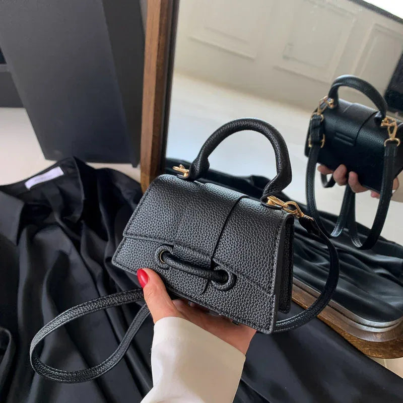 Chain Messenger Bag Mini Western Style Shoulder Handbag - DanaFashionstore