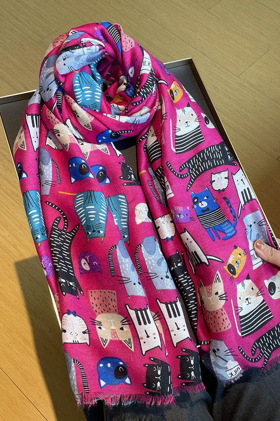 Cute Female Cat Picture Cotton And Linen Scarf