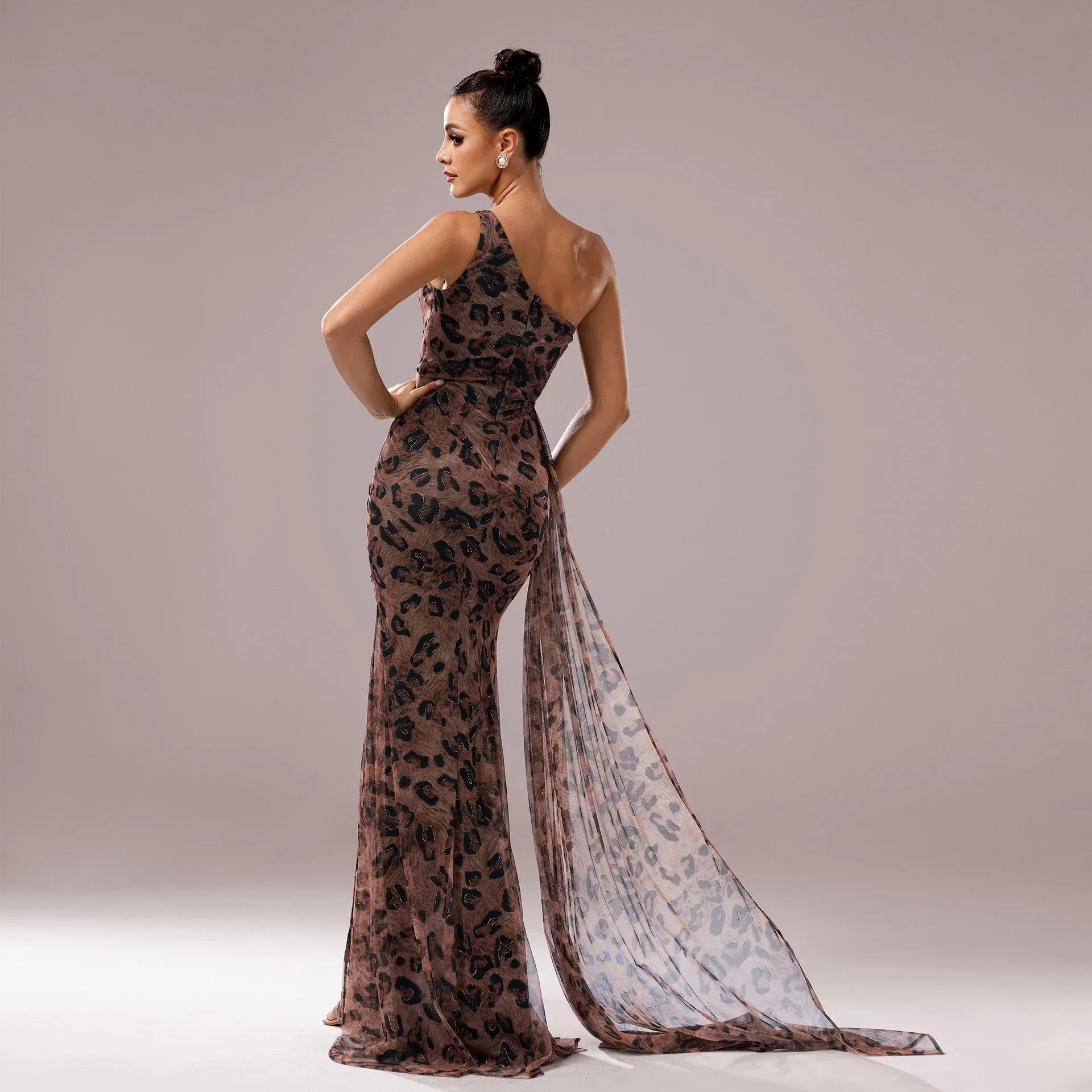 One-shoulder Diagonal Collar Leopard Sequined Evening Dress - DanaFashionstore