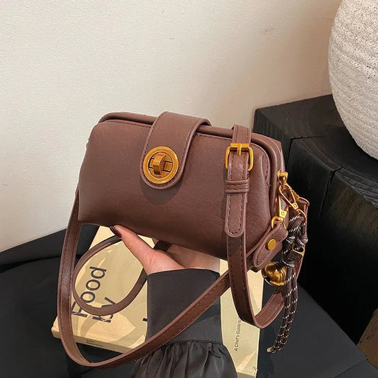 High Sense Niche Female Autumn And Winter New Retro Frosted Crossbody Bag - DanaFashionstore