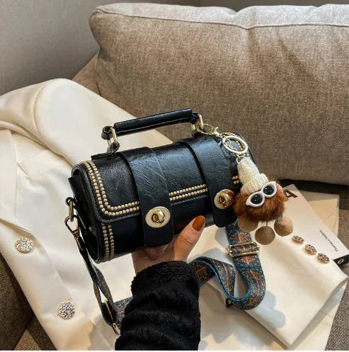 Versatile Fashion Portable Messenger Bag - DanaFashionstore