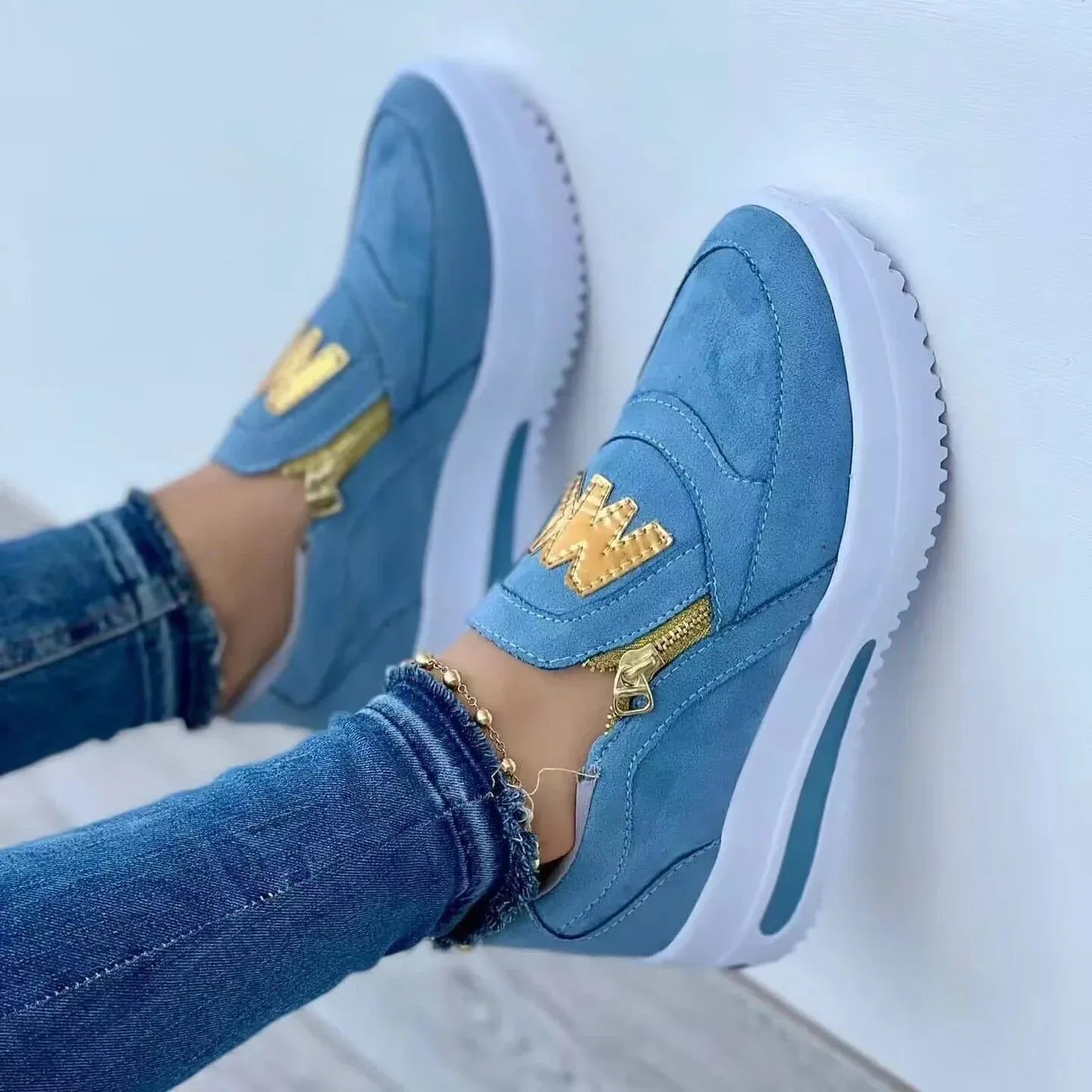 Large Size Sports Shoes Flat Solid Color Women's Casual Sneakers - DanaFashionstore