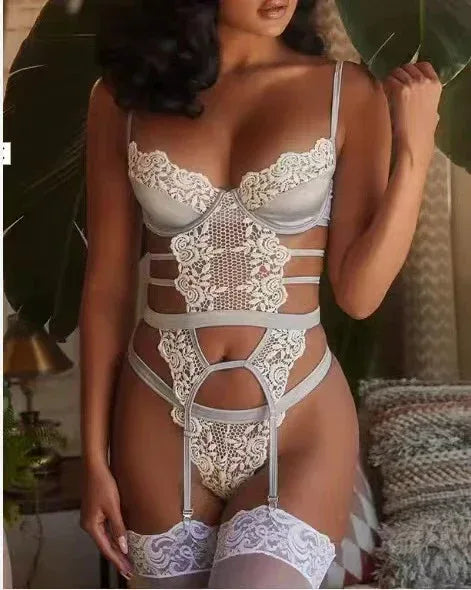 European And American Three-point Hollow Embroidery Underwear - DanaFashionstore