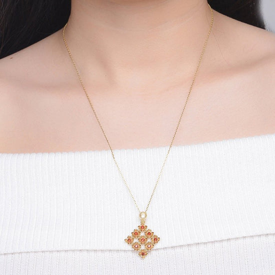 925 Pure Silver Jewelry Natural Garnet Flower $33.99 Dana Fashion Color: Earrings Women's Accessories Product information Style: Europe and America Material: Silver Processing technology: inlaid with gem Style: Women Suit combination: Earrings + necklaces