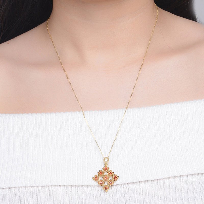 925 Pure Silver Jewelry Natural Garnet Flower $33.99 Dana Fashion Color: Earrings Women's Accessories Product information Style: Europe and America Material: Silver Processing technology: inlaid with gem Style: Women Suit combination: Earrings + necklaces
