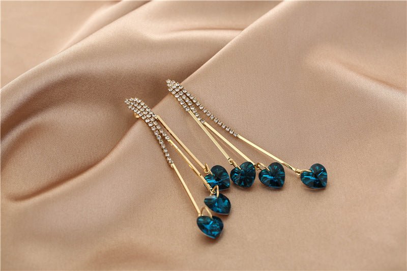 925 Silver Long Diamond-studded Tassel Earrings $17.80 Dana Fashion Color: E16404 Women's Accessories Product information: Treatment Process: Electroplating Color: E16404 Material: Alloy Shape: heart shape Popular elements: love Style: Korean style Packin