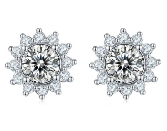 925 Silver Necklace Earring Bracelet Three Piece Set $89.00 Dana Fashion Color: 0.5ct Moissanite Stud Earrings Women's Accessories Overview: 100% new design and high quality Must-have for fashion women Have a beautiful appearance Specifications: Material: