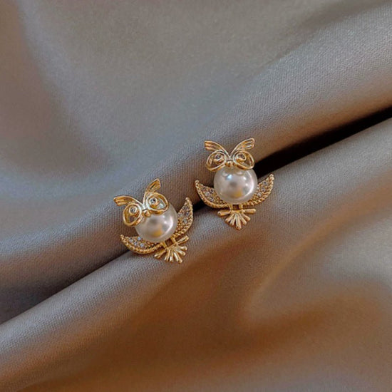 925 Silver Needle Smart French Light Tide Elegant Retro $6.55 Dana Fashion Color: Gold Women's Accessories Product information: Color: Owl stud earrings gold Applicable population: Female Material: Alloy Modeling: animal/Zodiac Popular elements: Owl Packi
