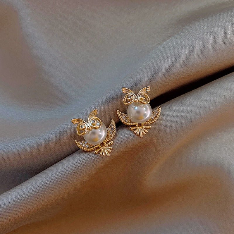 925 Silver Needle Smart French Light Tide Elegant Retro $6.55 Dana Fashion Color: Gold Women's Accessories Product information: Color: Owl stud earrings gold Applicable population: Female Material: Alloy Modeling: animal/Zodiac Popular elements: Owl Packi
