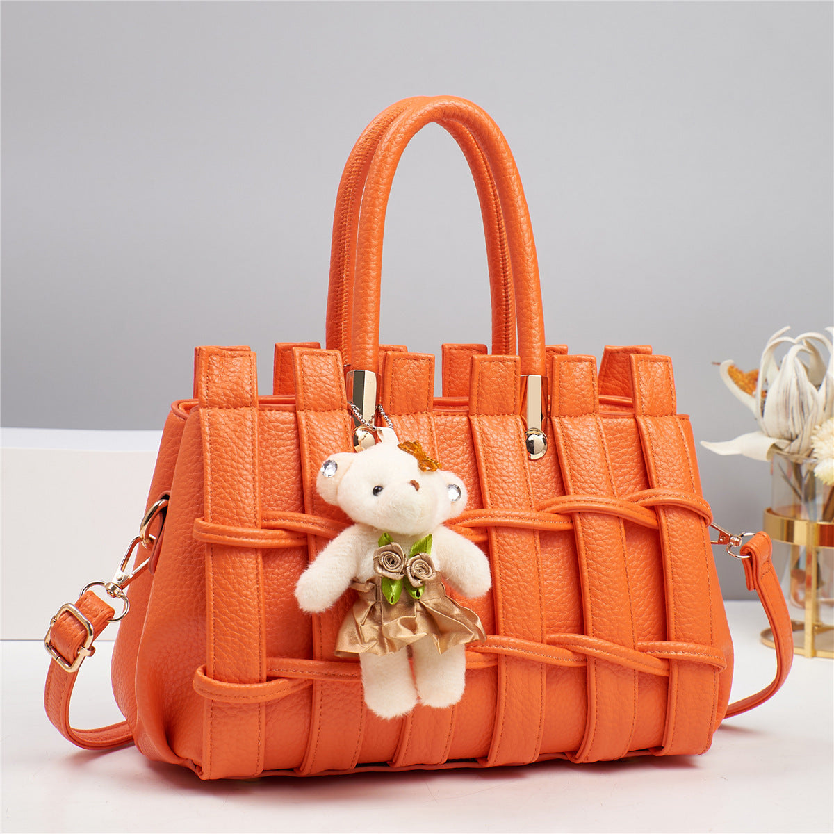 New Anti-scratch Women's Bag Fashion Hand-woven Handbag Shoulder Bag - Dana Fashion