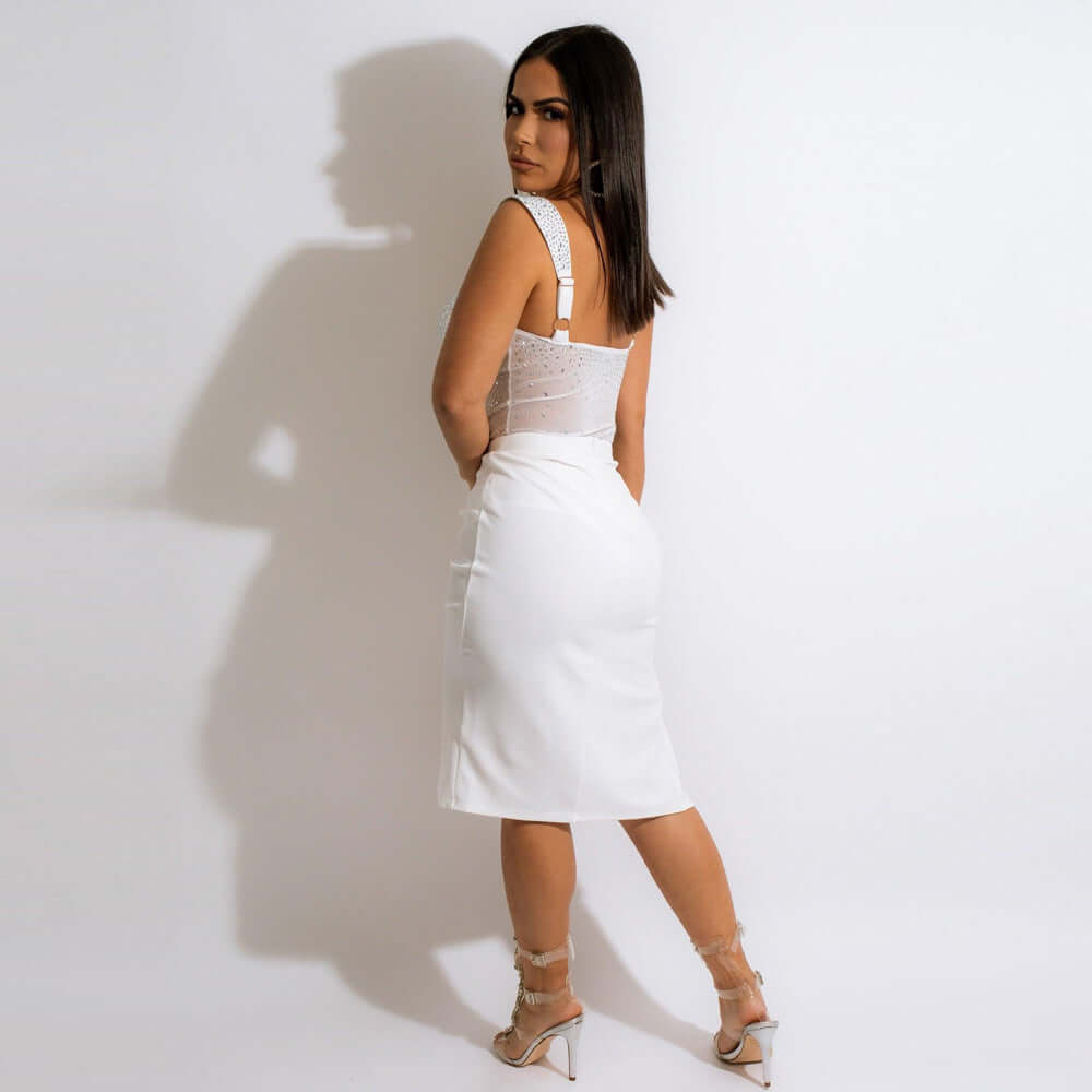 Rhinestone Sling Backless Two-piece Set Two Colors $51.78 Dana Fashion Color: Black Size: L Women's clothing Product information: Pattern: solid color Fabric name: South Korea mesh milk Silk Color: white, black Sleeve type: sleeveless Main fabric composit