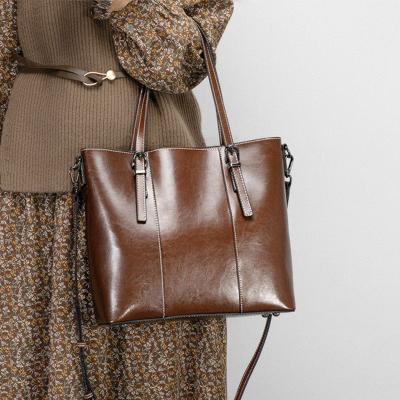 Genuine Leather Women's New Retro Large Capacity Fashion Shoulder Bag - Dana Fashion