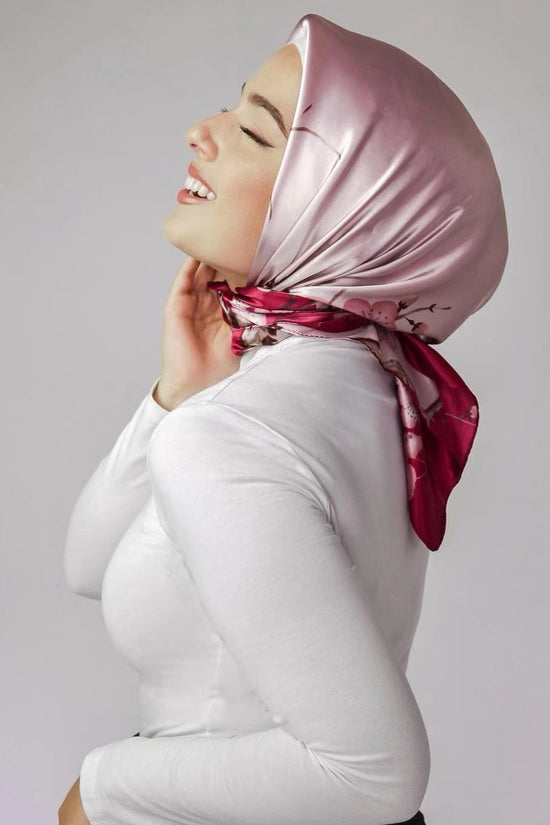 Chain Printed Scarf Women's Casual Scarf 90 90cm Satin Large Kerchief