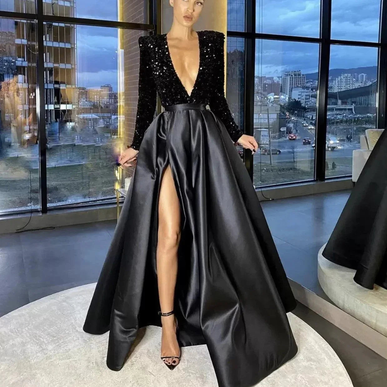 Women's Long Sleeve Sequin V-neck Sequins Evening Dress - DanaFashionstore