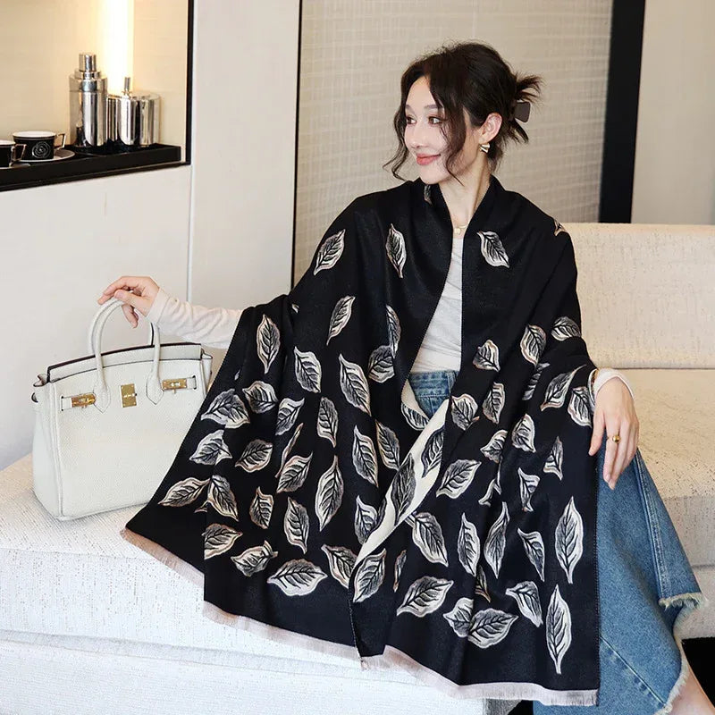 Female Versatile Fashion Thickened Warm Cashmere Scarf - DanaFashionstore