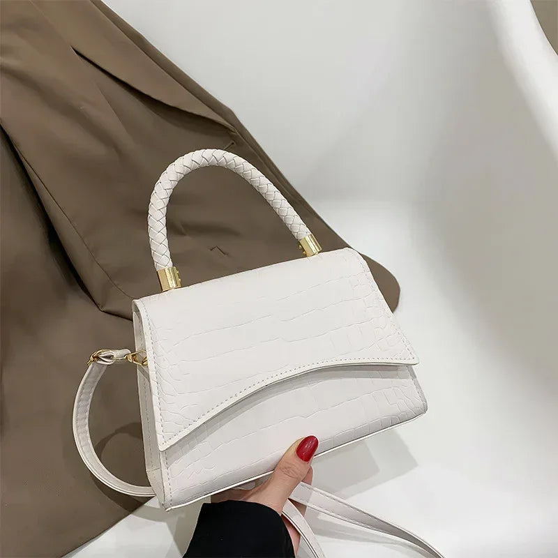 Women's Fashion Temperament Retro Single Shoulder Crossbody Bag - DanaFashionstore
