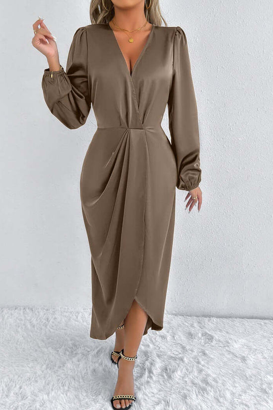 Satin European And American Style Dress High-grade $47.06 Dana Fashion Color: Khaki Size: L Women's clothing Product information: Color: khaki, Brown, Army Green, Rose Red, green, orange, pink, blue Waist type: high waist Size: XS,S,M,L,XL,XXL Sleeve type