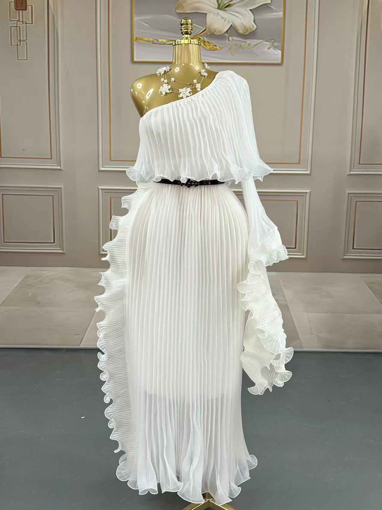 Fashionable One-shoulder Elegant Evening Dress - Dana Fashion