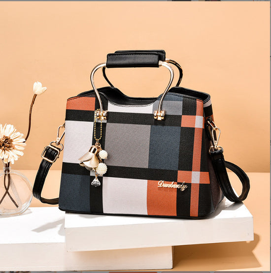 New Large Capacity Fashion Women's Handbag - Dana Fashion