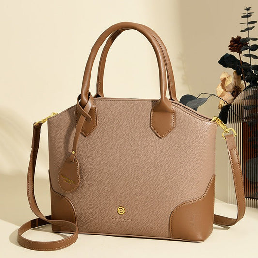 A Versatile Retro Minimalist Crossbody Bag $65.00 Dana Fashion Color: Apricot With Brown Women's Bags Product information: Lining texture: Polyester Applicable scenarios: Daily matching Color: black with brown, milk tea with Brown, apricot with Brown, apr