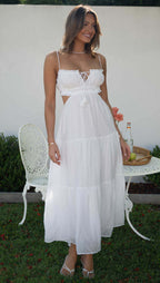 Women's V-neck Sleeveless Solid Color Stitching Big Swing Long Dress