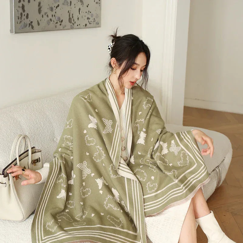 Female Versatile Fashion Thickened Warm Cashmere Scarf - DanaFashionstore
