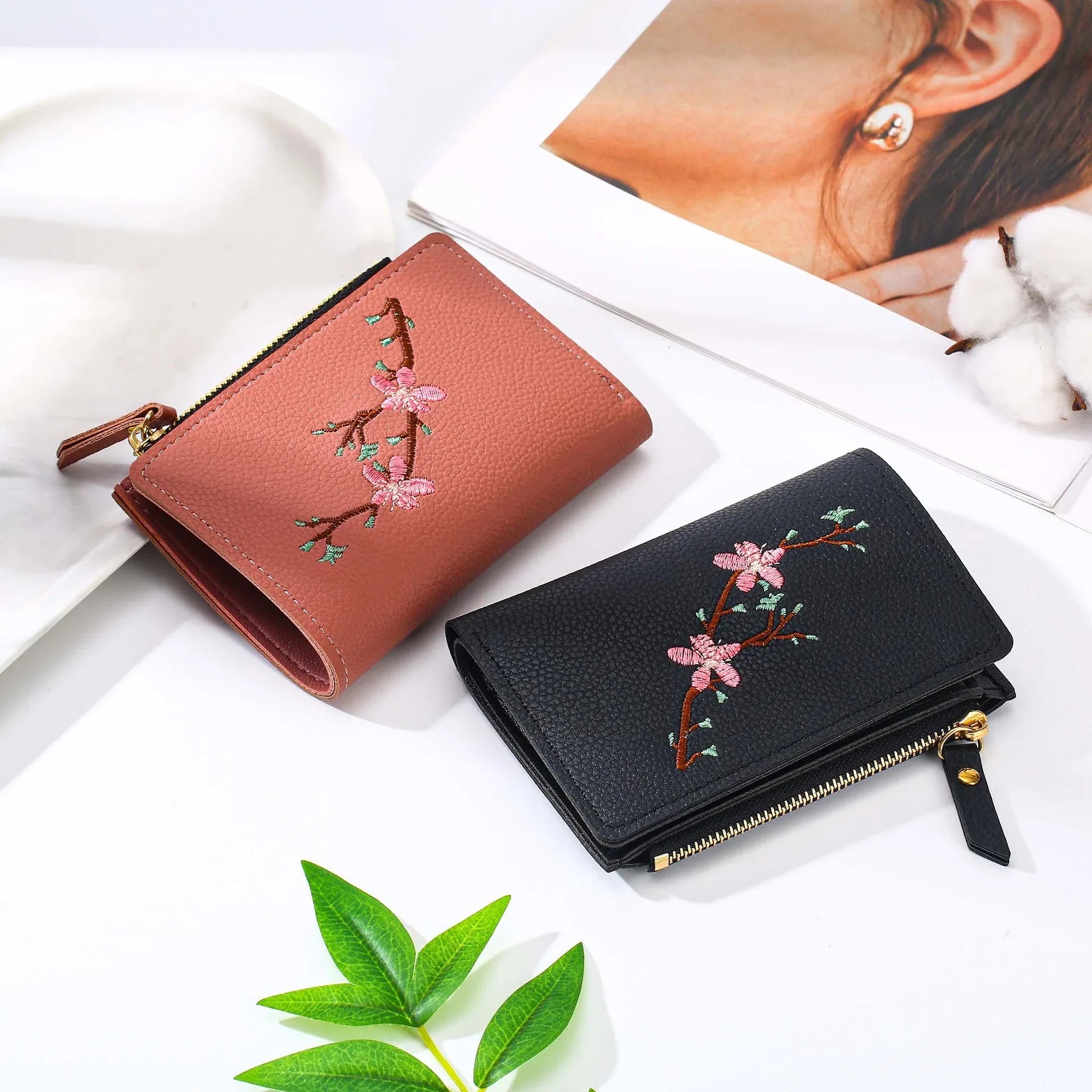 Lady's Small Wallet Short Style Fashionable And Durable Money - DanaFashionstore