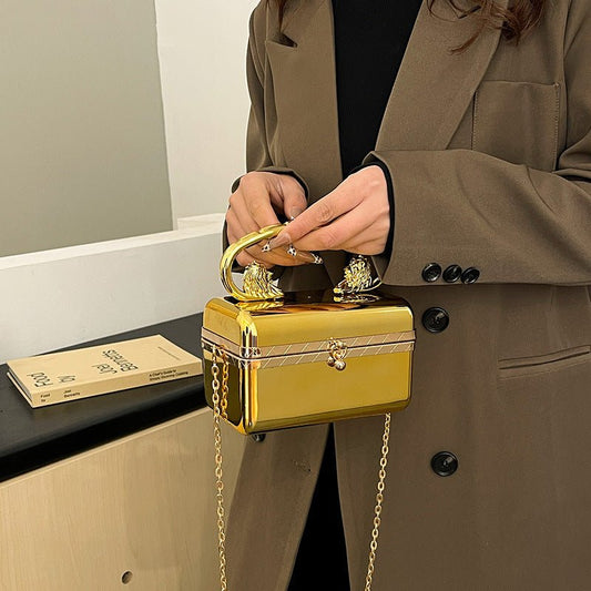 Acrylic Women's Fashion Shiny Surface Crossbody Bag $50.84 Dana Fashion Color: Style1 Gold Women's Bags Product information: Color: one gold, one silver, two gold, two silver Hardness: hard Material: acrylic Suitcase shape: Horizontal Square Popular eleme